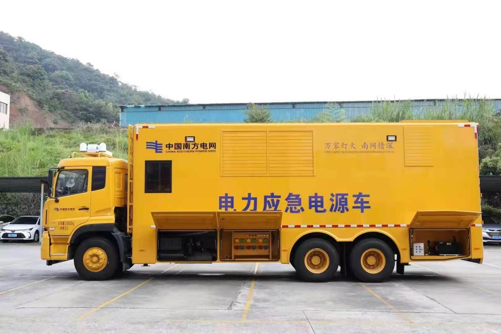 绥宁安康大型柴油发电机发电车UPS电源出租租赁